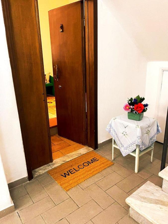 The Garden House Apartment ฟลอเรนซ์ ภายนอก รูปภาพ